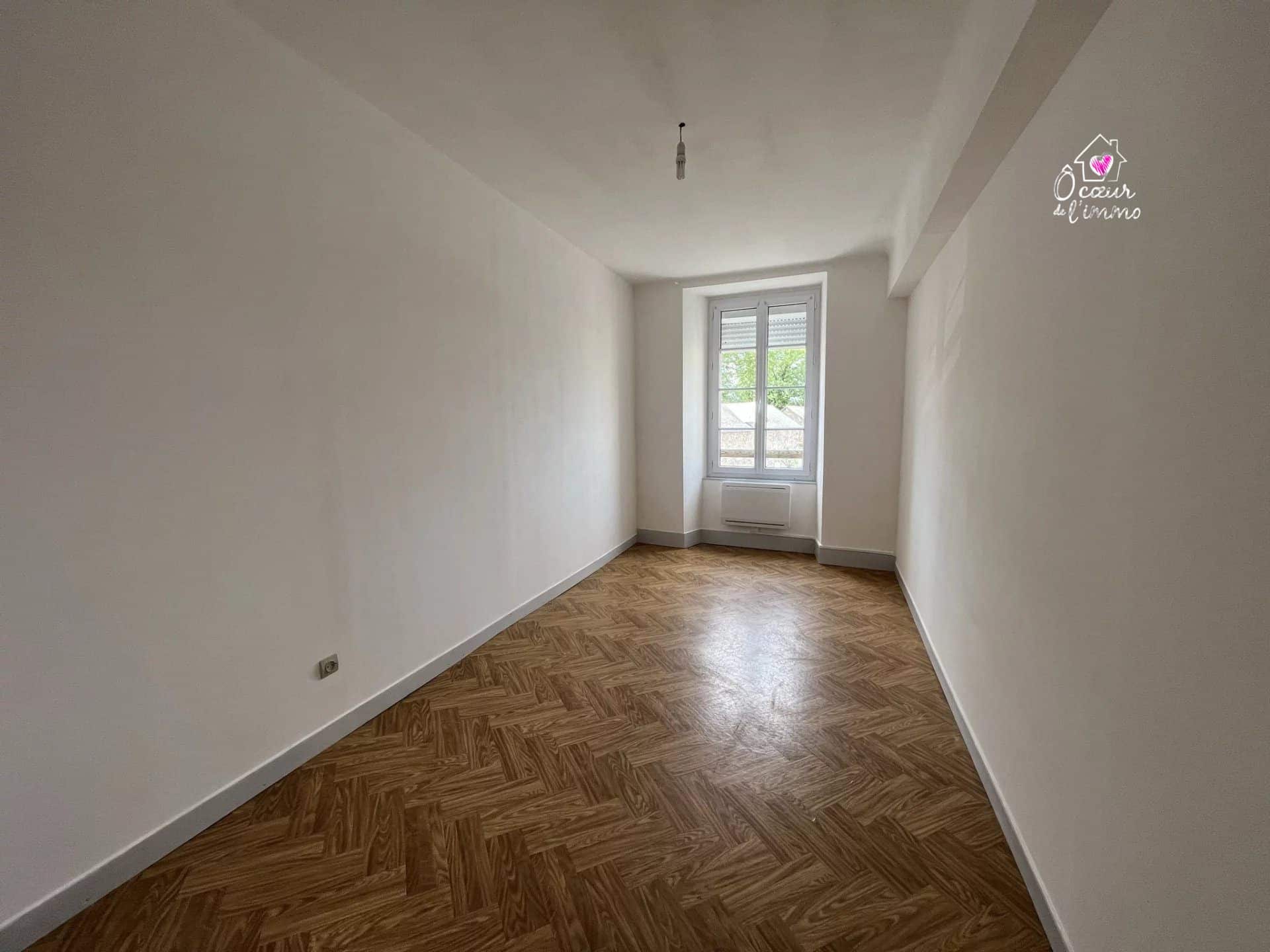 VEZINS APPARTEMENT 2CH