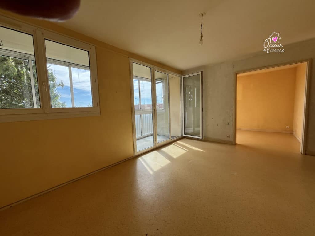 Appartement à vendre - Cholet - à Rénover T4