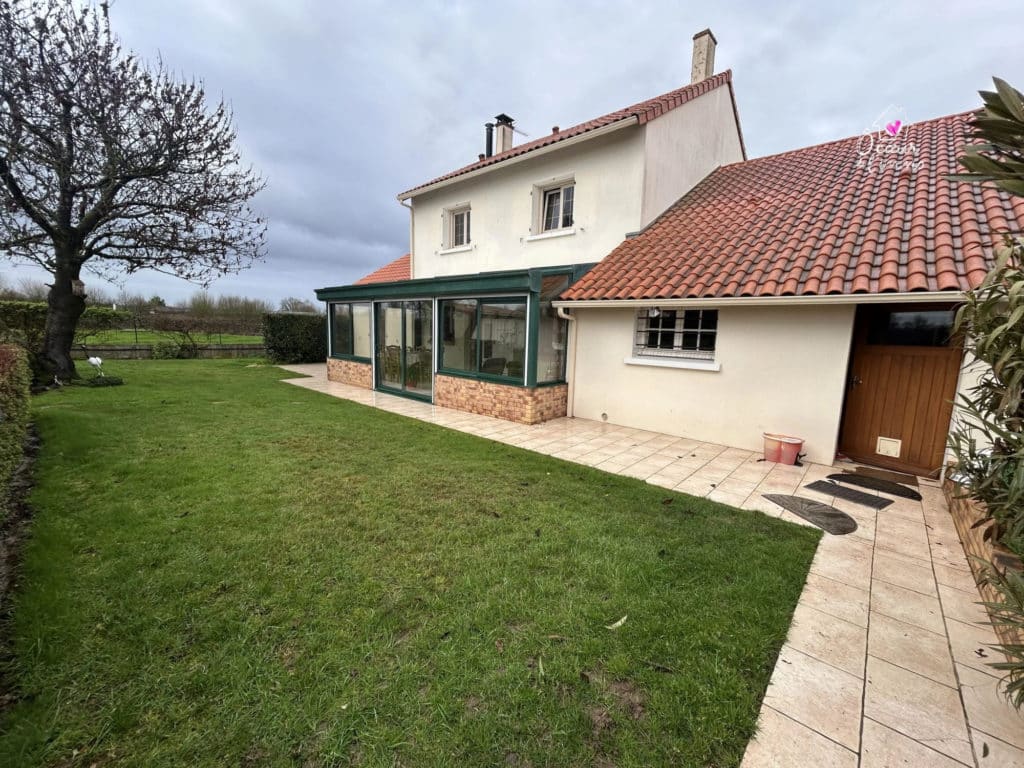 Maison à vendre - Coron - 6 Chambres